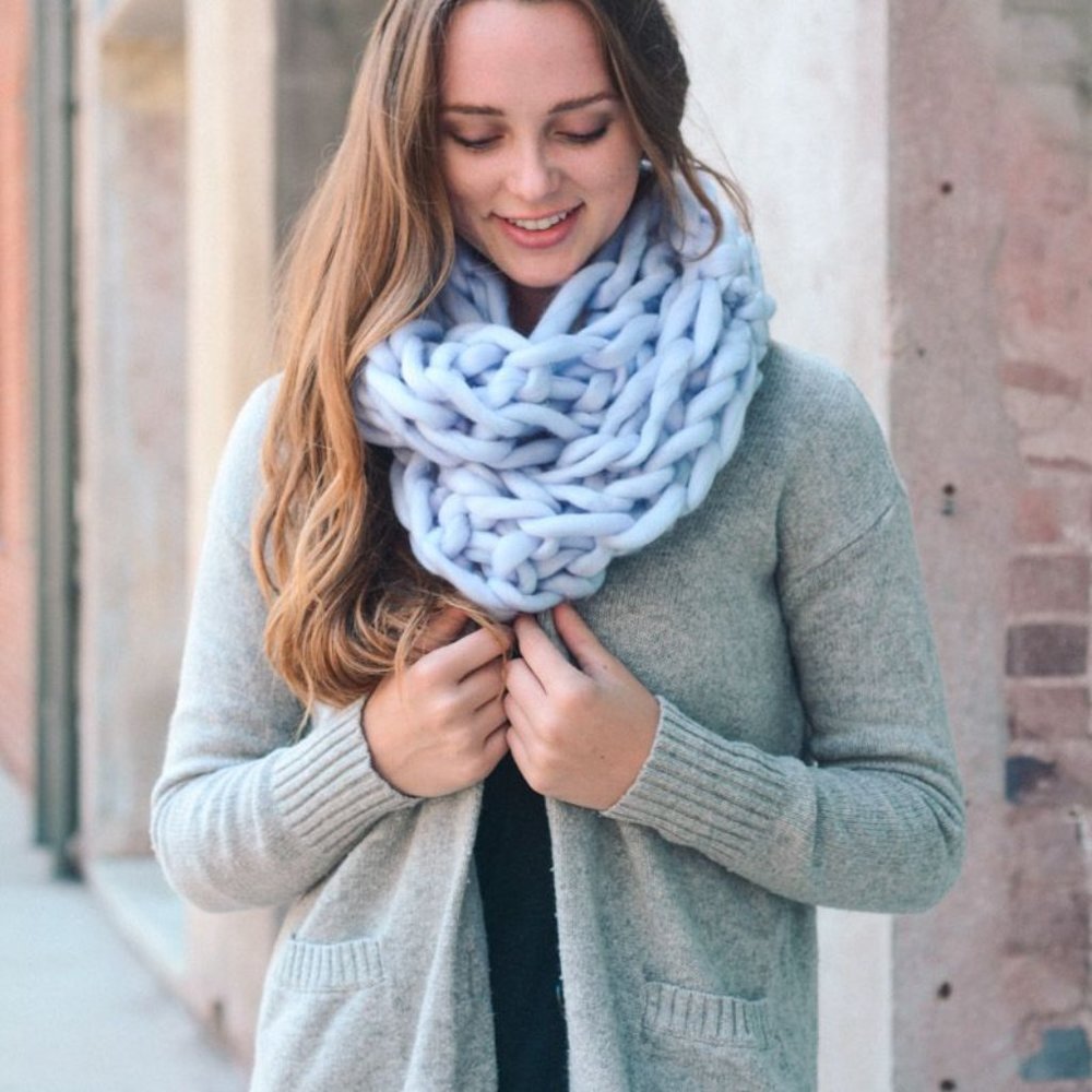 Ultra Soft Chunky Infinity - Picture 11 of 16